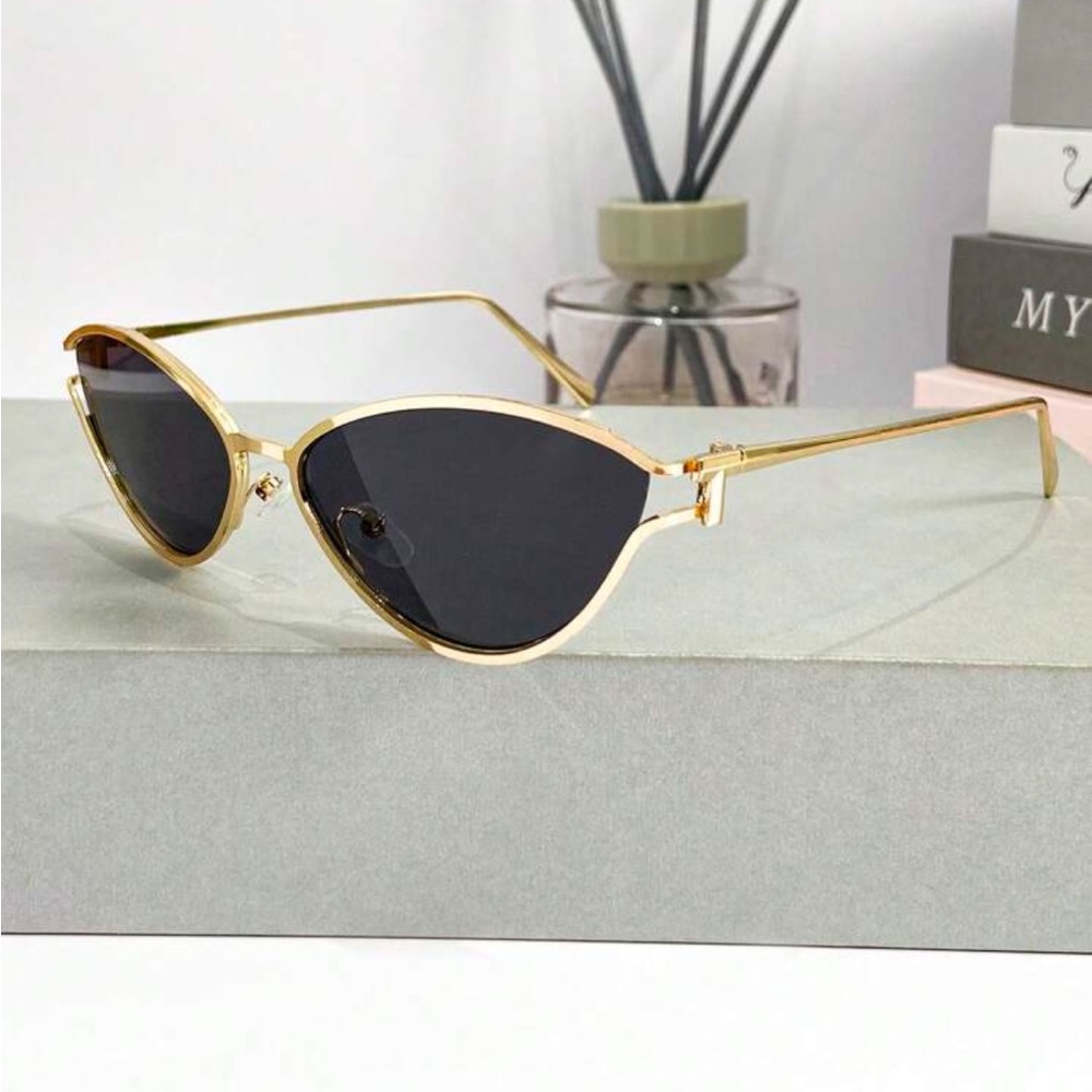 kim black and gold sunglasses